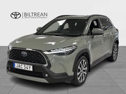 Grön Begagnad 2022 Toyota Corolla Cross Plus SUV | 359 000 kr (Marknadspris)