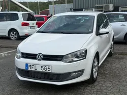 Vit Begagnad 2012 VW Polo Halvkombi | 62 990 kr (Marknadspris)