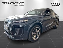 Blå (plasmablå metallic) Ny 2025 Audi Q6 Sportback e-tron Design SUV | 1 016 600 kr