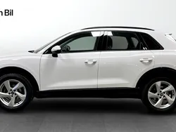 Ibisvit Begagnad 2021 Audi Q3 Advanced Plus SUV | 289 000 kr (Bra pris)