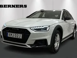 Glaciärvit metallic Begagnad 2024 Audi A4 Allroad Proline Kombi | 469 900 kr (Lite dyr)