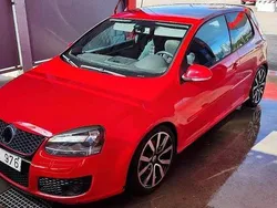 Röd Begagnad 2005 VW Golf IV GTI Halvkombi | 56 995 kr (Lite dyr)