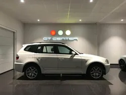 Vit Begagnad 2009 BMW X3 Comfort Edition SUV | 69 900 kr (Marknadspris)