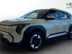 Grön (green) Ny 2025 Kia EV3 SUV | 397 282 kr (Bra pris)