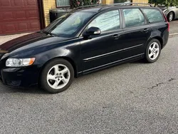 Svart Begagnad 2011 Volvo V50 Momentum Kombi | 43 000 kr (Marknadspris)
