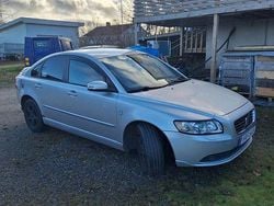 Begagnad 2009 Volvo S40 Momentum Sedan | 25 000 kr (Marknadspris)
