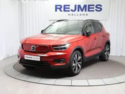 Röd Begagnad 2021 Volvo XC40 Pro SUV | 389 500 kr