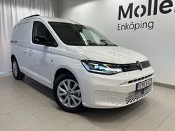 Vit (candyvit) Ny 2025 VW Caddy Minibuss | 440 375 kr (Marknadspris)