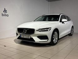 Vit Begagnad 2020 Volvo V60 Momentum Kombi | 229 900 kr (Bra pris)