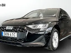 Brilliantsvart Begagnad 2025 Audi A3 Proline | 299 000 kr (Lite dyr)