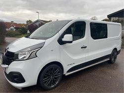 Vit Begagnad 2016 Renault Trafic Van | 195 000 kr