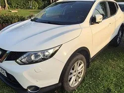 Vit Begagnad 2015 Nissan Qashqai SUV | 99 000 kr (Bra pris)