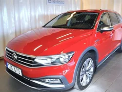 Röd Begagnad 2020 VW Passat Alltrack Kombi | 289 000 kr (Marknadspris)