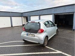 Blå Begagnad 2006 Toyota Aygo Halvkombi | 12 000 kr (Superpris)