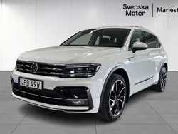 Vit Begagnad 2021 VW Tiguan Allspace R-line SUV | 347 500 kr (Marknadspris)