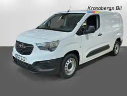Vit Begagnad 2023 Opel Combo Minibuss | 289 900 kr (Dyr)