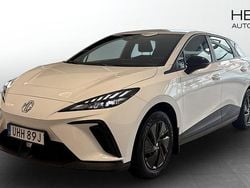 Vit (white) Begagnad 2023 MG MG4 EV Halvkombi | 249 900 kr (Marknadspris)