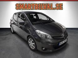 Gråmetallic Begagnad 2013 Toyota Yaris Multidrive S Halvkombi | 99 900 kr (Marknadspris)