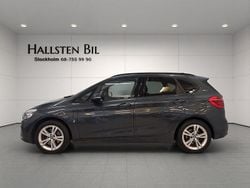 Grå Begagnad 2018 BMW 225 Active Tourer Sport Line Minibuss | 179 000 kr (Bra pris)