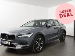 Grå Begagnad 2022 Volvo V90 CC Core Kombi | 394 500 kr (Marknadspris)