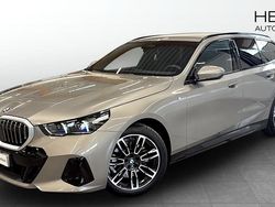 Grå (silver) Begagnad 2025 BMW 520 M Sport Kombi | 588 700 kr (Lite dyr)