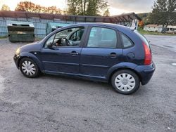 Blå Begagnad 2003 Citroën C3 Halvkombi | 10 000 kr (Superpris)