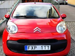 Röd Begagnad 2009 Citroën C1 Halvkombi | 32 800 kr (Marknadspris)