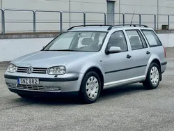Silver Begagnad 2002 VW Golf IV Basis Kombi | 12 900 kr (Marknadspris)