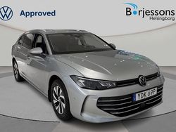 Silver Begagnad 2024 VW Passat Business Kombi | 359 900 kr (Dyr)
