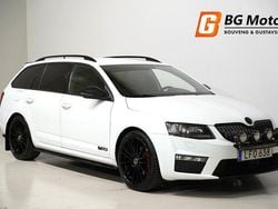 Vit Begagnad 2015 Skoda Octavia RS Kombi | 149 600 kr (Lite dyr)