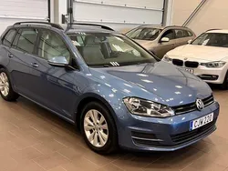 Blå Begagnad 2014 VW Golf VII Kombi | 109 000 kr (Marknadspris)