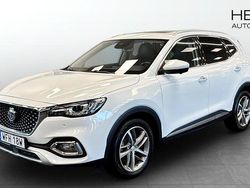 Vit (white) Begagnad 2021 MG EHS Luxury SUV | 239 900 kr (Marknadspris)