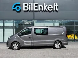 Grå Begagnad 2016 Opel Vivaro Van | 199 900 kr