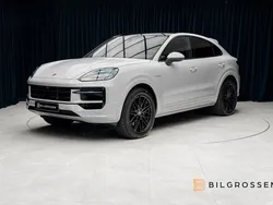 Ny 2025 Porsche Cayenne SUV | 1 549 900 kr (Bra pris)