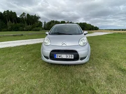 Silver Begagnad 2012 Citroën C1 Halvkombi | 61 000 kr (Marknadspris)