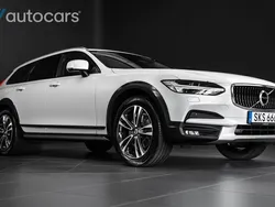 Vit Begagnad 2017 Volvo V90 CC Kombi | 299 000 kr (Marknadspris)