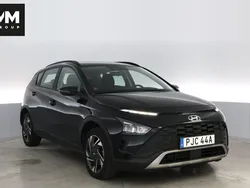 Svart Begagnad 2021 Hyundai Bayon Essential SUV | 209 000 kr (Marknadspris)