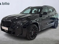 Svart Begagnad 2025 BMW X5 M Sport SUV | 1 099 900 kr