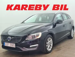 Svart Begagnad 2013 Volvo V60 Summum Kombi | 88 900 kr (Marknadspris)