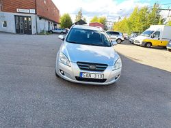 Silver Begagnad 2008 Kia Ceed Sportswagon 4 Kombi | 35 900 kr (Marknadspris)