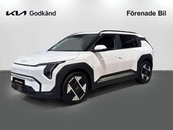 Vit Begagnad 2024 Kia EV3 Plus SUV | 469 000 kr (Bra pris)