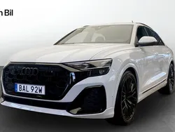 Glaciärvit metallic Begagnad 2024 Audi Q8 S-Line SUV | 1 099 000 kr