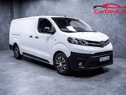 Vit Begagnad 2018 Toyota Proace Van | 179 800 kr (Marknadspris)
