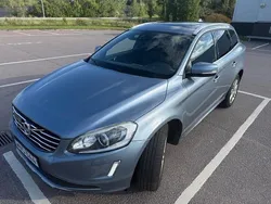 Blå Begagnad 2017 Volvo XC60 Standard SUV | 199 000 kr (Marknadspris)