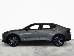 Grå Begagnad 2022 Polestar 2 Plus Sedan | 373 900 kr (Marknadspris)