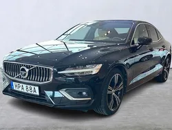 Svart Begagnad 2019 Volvo S60 Inscription Sedan | 299 900 kr (Lite dyr)