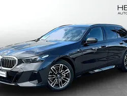 Grå (grey) Begagnad 2024 BMW 520 M Sport Kombi | 608 700 kr (Dyr)