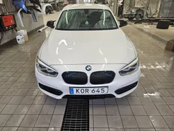 Vit Begagnad 2016 BMW 118 Sport Line Halvkombi | 95 000 kr (Marknadspris)
