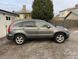 Ljusgrå Begagnad 2012 Honda CR-V SUV | 35 000 kr (Bra pris)
