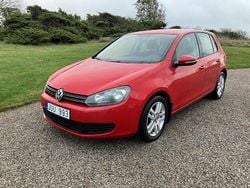 Röd Begagnad 2009 VW Golf VI Halvkombi | 35 000 kr (Bra pris)